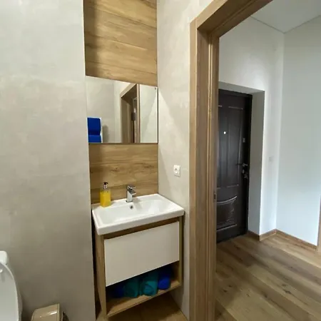 жк маєток володимирська 90 Apartment Uzhhorod