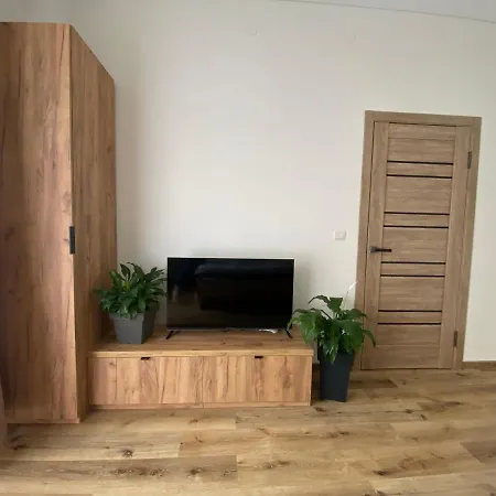 жк маєток володимирська 90 Apartmán *