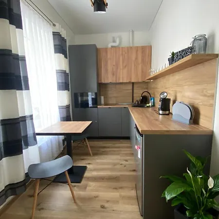 жк маєток володимирська 90 Uzhhorod