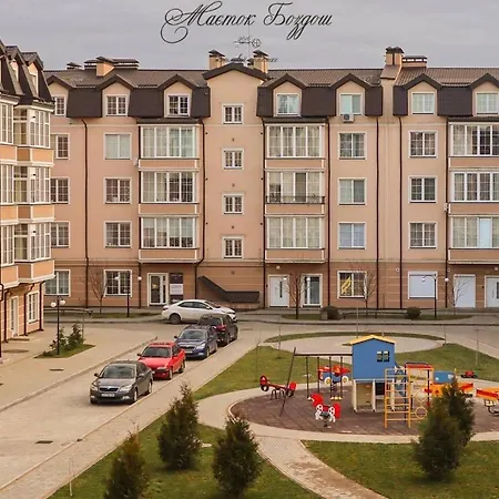 жк маєток володимирська 90 Užhorod
