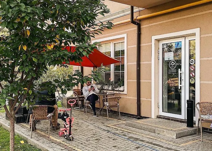 жк маєток володимирська 90 * Uzhhorod