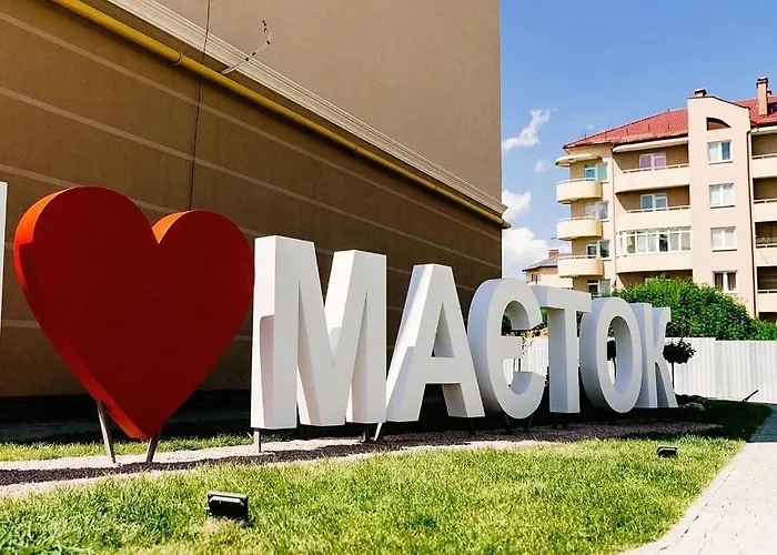 Apartment жк маєток володимирська 90
