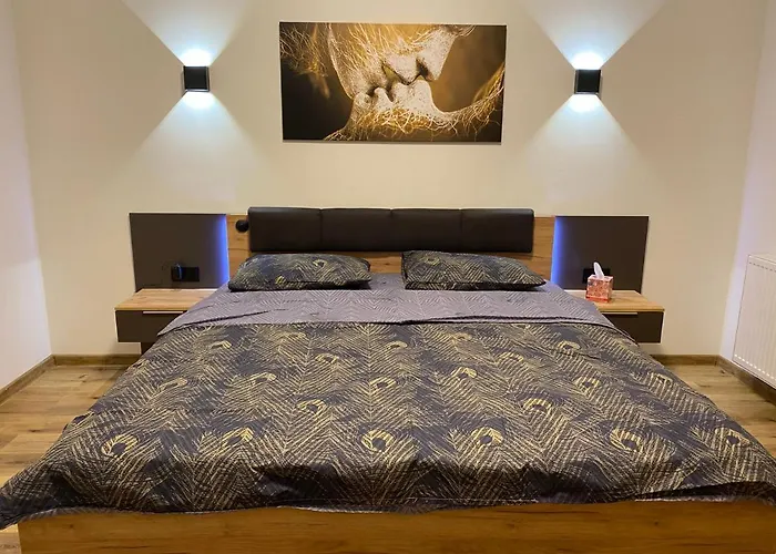 Apartamento жк маєток володимирська 90 *